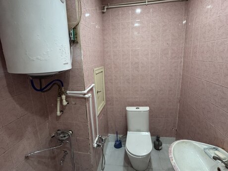 1-room old-build apartment for rent in Memar Əcəmi, 45 m², 600 AZN/mo, photo 5 / 5
