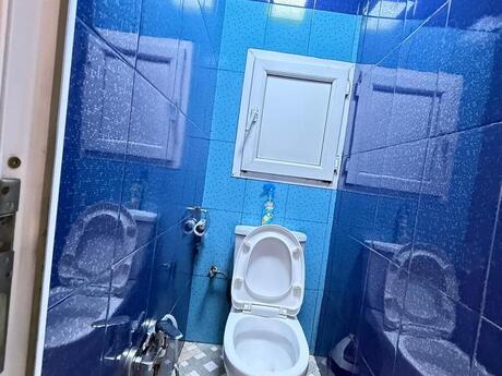 Продаётся 2-комнатная квартира в старом фонде, Memar Əcəmi, 55 м², 142 000 AZN, фото 5 / 9
