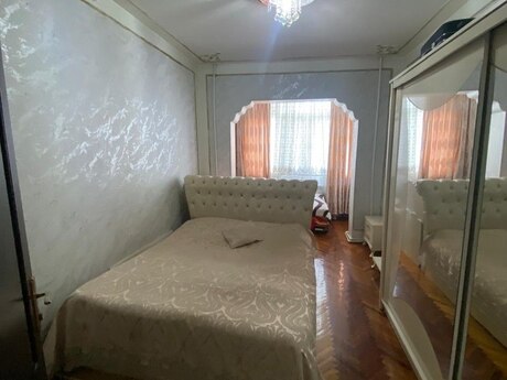 Продаётся 2-комнатная квартира в старом фонде, Nəsimi, 60 м², 185 000 AZN, фото 4 / 12