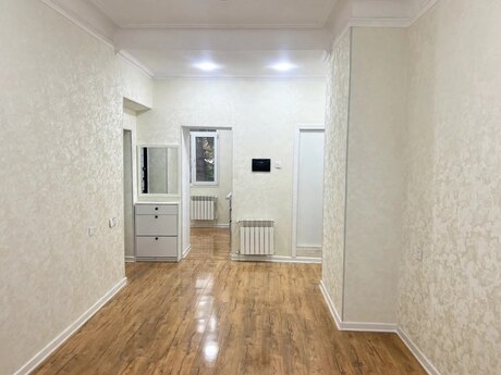 Продаётся 3-комнатная квартира в старом фонде, Ağ şəhər, 60 м², 156 000 AZN, фото 4 / 12