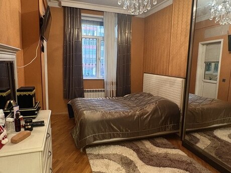 Продаётся 2-комнатная квартира в новостройке, Memar Əcəmi, 80 м², 230 000 AZN, фото 3 / 12