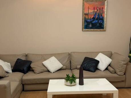Сдаётся 3-комнатная квартира в новостройке, 8 Noyabr, 130 м², 1 500 AZN/мес, фото 2 / 12