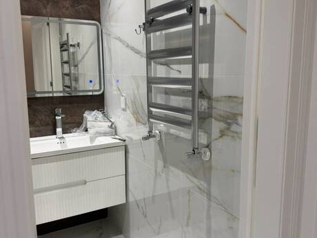 Сдаётся 2-комнатная квартира в новостройке, Azadlıq Prospekti, 60 м², 1 050 AZN/мес, фото 2 / 9