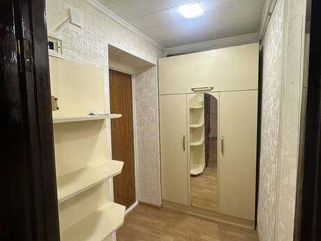2-room old-build apartment for sale in İnşaatçılar, 46 m², 166 000 AZN, photo 4 / 8