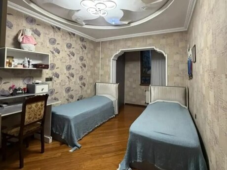 3-room old-build apartment for sale in Xalqlar Dostluğu, 85 m², 230 000 AZN, photo 3 / 9