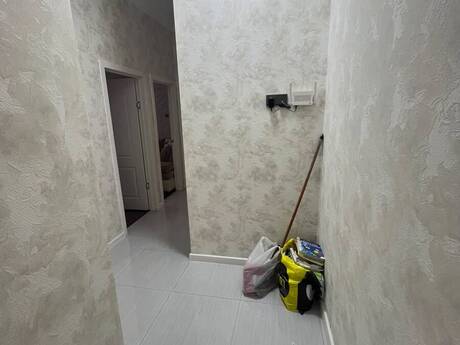 Qurtuluş 93 kompleksində 3 otaqlı yeni tikili mənzil satılır, 64 m², 100 000 AZN, şəkil 2 / 8