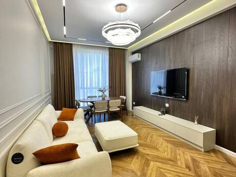 2-комн. · 83 m² · 9/16 этаж, Ağ şəhər