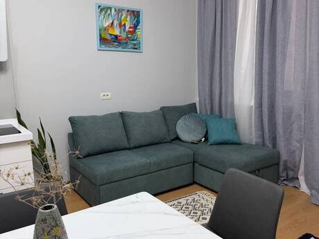 28 Mayda 3 otaqlı yeni tikili mənzil kirayə verilir, 100 m², 1 500 AZN/ay, şəkil 2 / 12