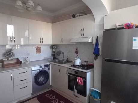 4-room old-build apartment for sale in Həzi Aslanov, 110 m², 215 000 AZN, photo 5 / 9