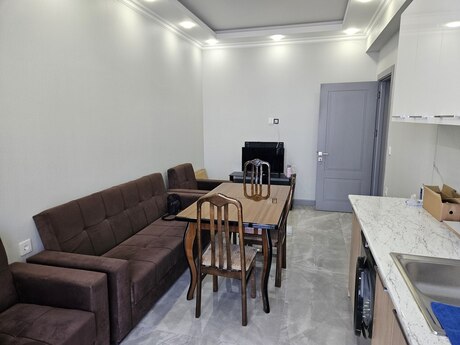 Сдаётся 2-комнатная квартира в новостройке, ЖК West Town, 55 м², 750 AZN/мес, фото 2 / 5