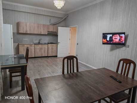 Yeni Günəşlidə 3 otaqlı yeni tikili mənzil kirayə verilir, 75 m², 600 AZN/ay, şəkil 3 / 12