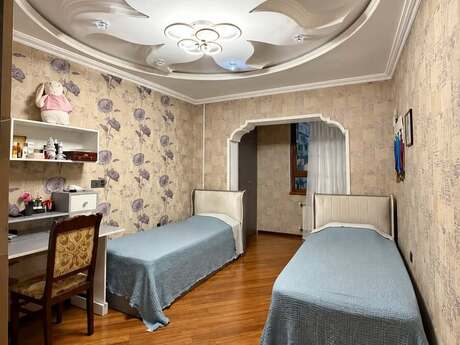 3-room old-build apartment for sale in Xalqlar Dostluğu, 75 m², 230 000 AZN, photo 5 / 12