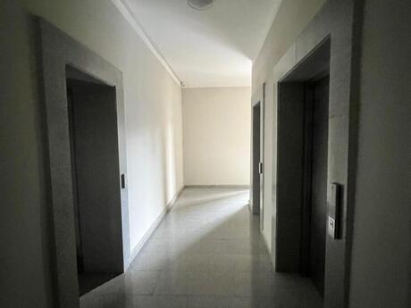 2 otaq · 86 m² · 4/17 mərtəbə, Gənclik
