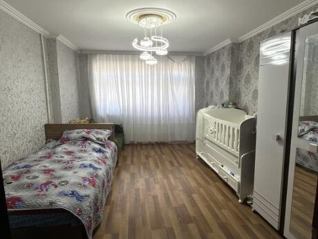 Yeni Günəşlidə 3 otaqlı köhnə tikili mənzil satılır, 80 m², 180 000 AZN, şəkil 2 / 6