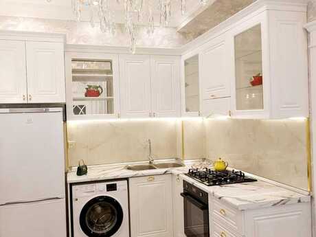 28 Mayda 2 otaqlı yeni tikili mənzil kirayə verilir, 70 m², 1 300 AZN/ay, şəkil 4 / 9