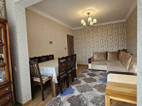 Köhnə Günəşlidə 4 otaqlı köhnə tikili mənzil satılır, 80 m², 178 000 AZN, şəkil 5 / 12