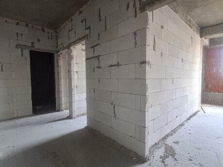 4-room new-build apartment for sale in Qara Qarayev, 126 m², 289 900 AZN, photo 4 / 6