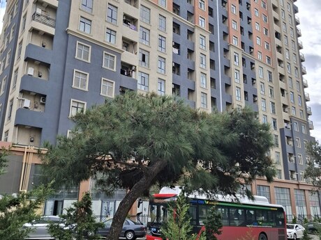 4-room new-build apartment for sale in Qara Qarayev, 126 m², 289 900 AZN, photo 2 / 6