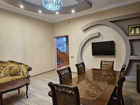 Novxanıda 4 otaqlı həyət evi satılır, 165 m², 130 000 AZN, şəkil 2 / 12