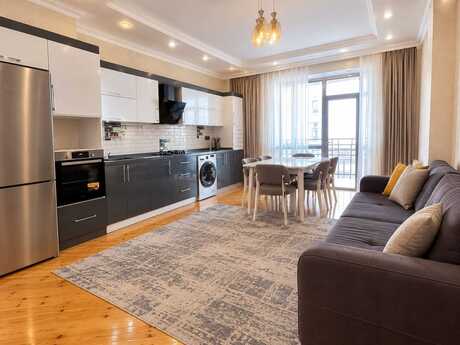 28 Mayda 3 otaqlı yeni tikili mənzil kirayə verilir, 135 m², 1 300 AZN/ay, şəkil 2 / 12