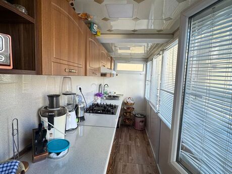 3-room old-build apartment for sale in 28 May, 90 m², 375 000 AZN, photo 4 / 8