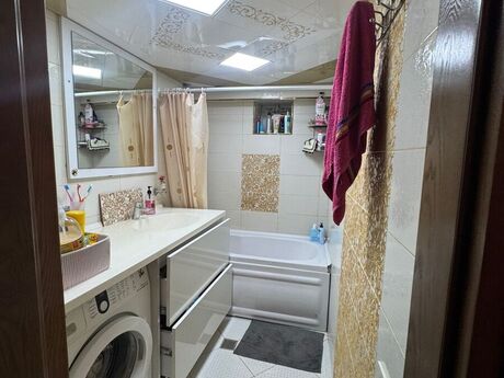 3-room old-build apartment for sale in 28 May, 90 m², 375 000 AZN, photo 5 / 8