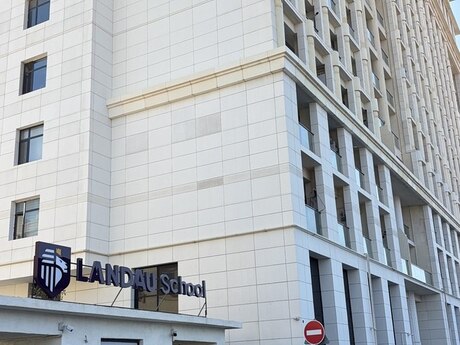Səbaildə 3 otaqlı yeni tikili mənzil satılır, 150 m², 345 000 AZN, şəkil 3 / 11