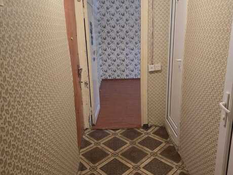 Продаётся 2-комнатная квартира в старом фонде, Memar Əcəmi, 45 м², 150 000 AZN, фото 4 / 8