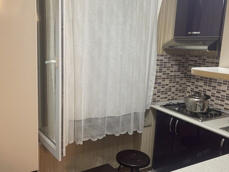 Elmlər Akademiyasında 2 otaqlı köhnə tikili mənzil kirayə verilir, 60 m², 600 AZN/ay, şəkil 5 / 7