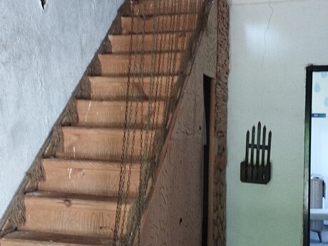 Şüvəlanda 5 otaqlı həyət evi satılır, 300 m², 450 000 AZN, şəkil 4 / 12