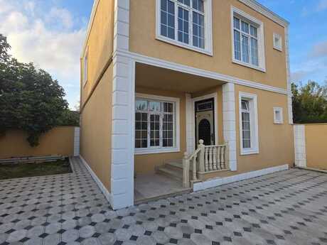 4 otaq · 140 m², Saray