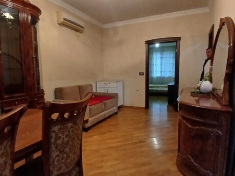2 otaq · 50 m²