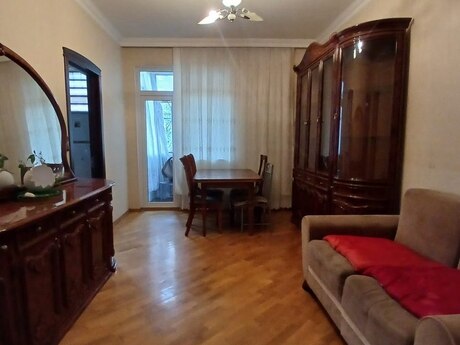 9-cu mikrorayonda 2 otaqlı köhnə tikili mənzil kirayə verilir, 50 m², 450 AZN/ay, şəkil 4 / 9