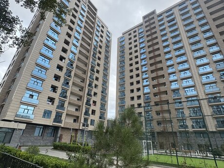 4 rooms · 150 m² · floor 13/18, 28 May
