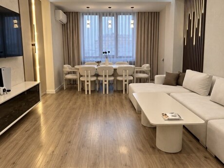 3 rooms · 112 m² · floor 10/16, Vertex Park