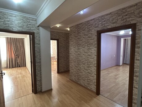 İnşaatçılarda 3 otaqlı yeni tikili mənzil satılır, 110 m², 214 000 AZN, şəkil 3 / 12