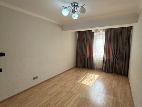 İnşaatçılarda 3 otaqlı yeni tikili mənzil satılır, 110 m², 214 000 AZN, şəkil 5 / 12