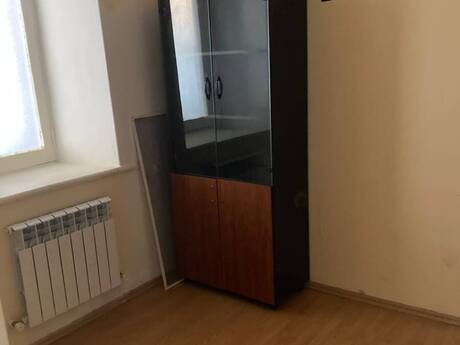 Сдаётся 4-комнатная квартира в старом фонде, 28 May, 100 м², 1 100 AZN/мес, фото 4 / 8