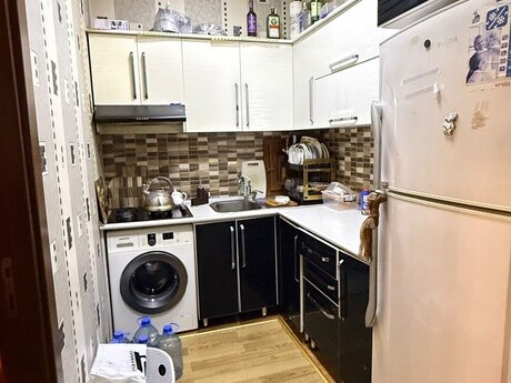 2-room new-build apartment for sale in Yeni Yasamal, 54 m², 148 000 AZN, photo 2 / 8