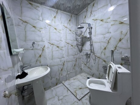 Şərq İnşaat MTK kompleksində 3 otaqlı yeni tikili mənzil kirayə verilir, 85 m², 750 AZN/ay, şəkil 5 / 11