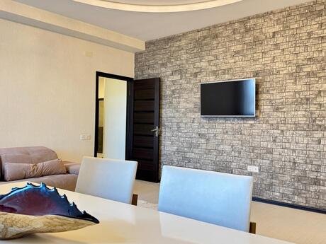 4 otaqlı mənzil, 112 m², Xətai, 1 100 AZN