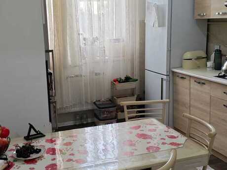 Продаётся 4-комнатная квартира в новостройке, Yasamal, 110 м², 175 000 AZN, фото 2 / 11