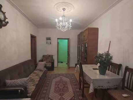 4-room old-build apartment for sale in Avtovağzal, 90 m², 200 000 AZN, photo 5 / 12