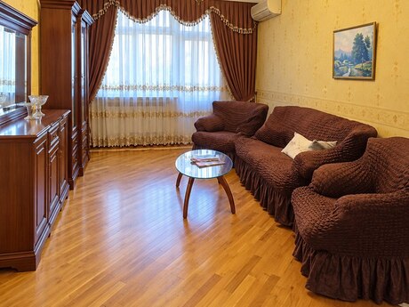 3-room new-build apartment for rent in Nizami, 130 m², 1 000 AZN/mo, photo 3 / 12