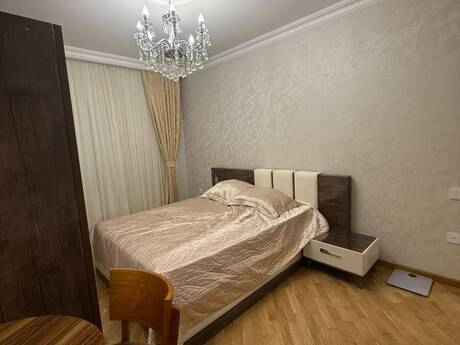 Memar Əcəmidə 3 otaqlı köhnə tikili mənzil satılır, 75 m², 235 000 AZN, şəkil 4 / 12