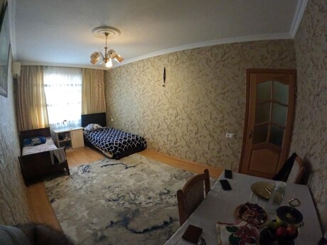 Xalqlar Dostluğunda 2 otaqlı köhnə tikili mənzil satılır, 70 m², 172 000 AZN, şəkil 2 / 12