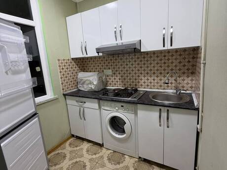 Memar Əcəmidə 2 otaqlı köhnə tikili mənzil kirayə verilir, 65 m², 550 AZN/ay, şəkil 3 / 7