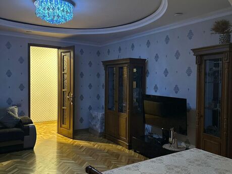 Продаётся 3-комнатная квартира в старом фонде, Memar Əcəmi, 85 м², 142 000 AZN, фото 2 / 12