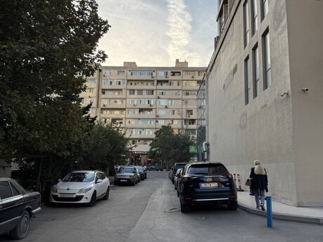 3 otaq · 107 m² · 9/20 mərtəbə, İnşaatçılar