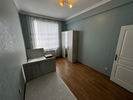 Hövsanda 3 otaqlı yeni tikili mənzil kirayə verilir, 77 m², 490 AZN/ay, şəkil 4 / 12